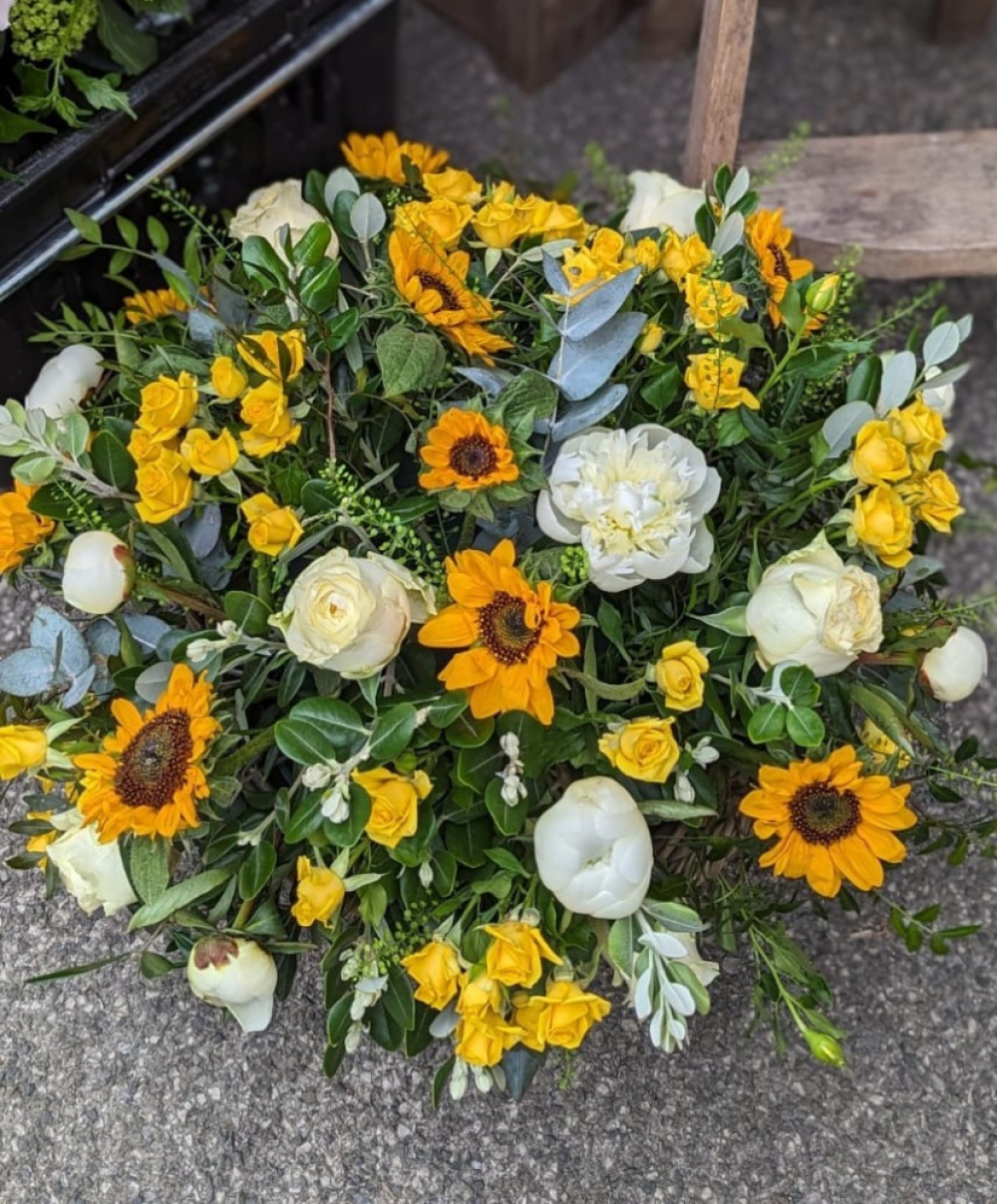 Bright Day Basket Product Image